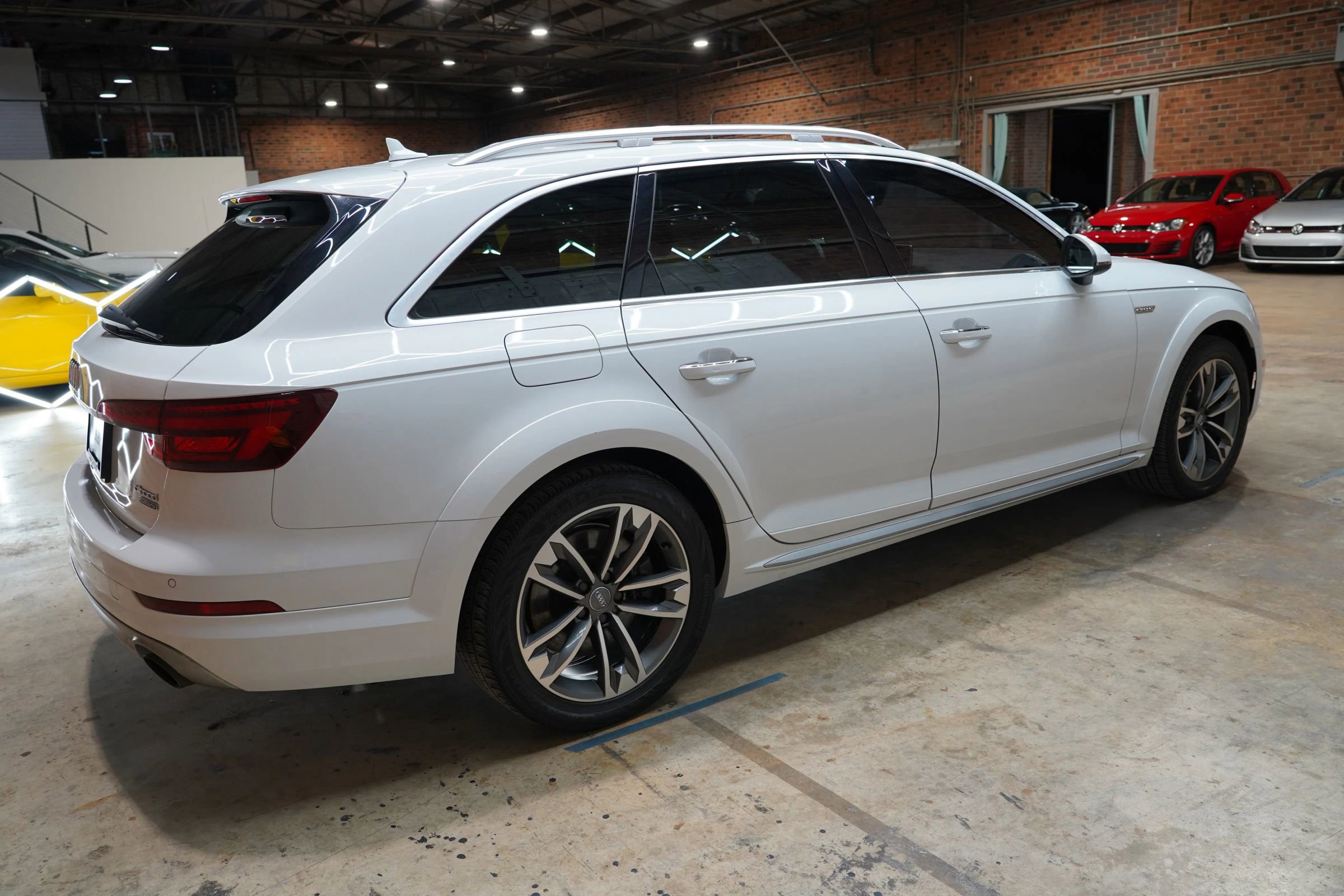 Used 2018 Audi A4 2.0T allroad Premium Plus image 17