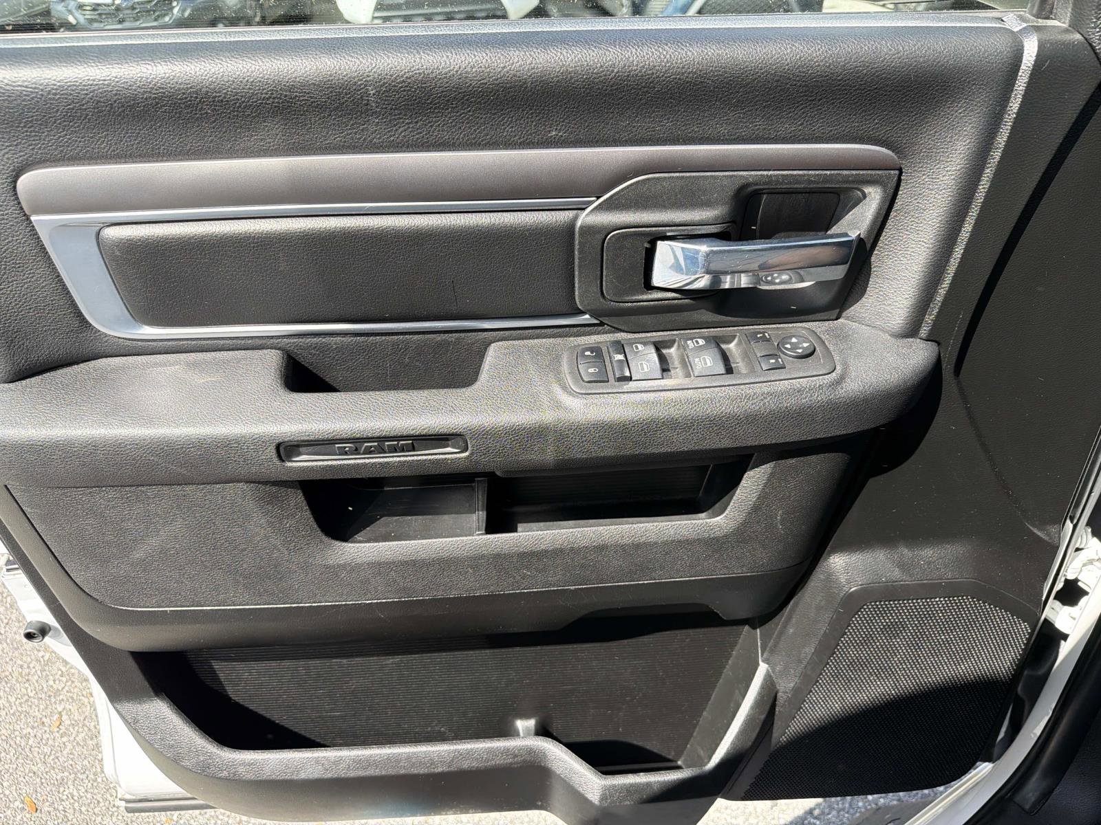 Used 2022 RAM 1500 Classic Warlock AWD/4WD image 8