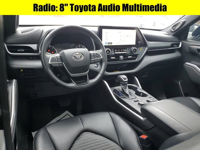 Used 2023 Toyota Highlander L image 7
