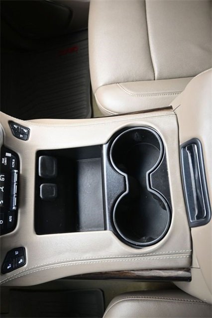 Used 2016 GMC Yukon XL SLT w/ Open Road Package image 14