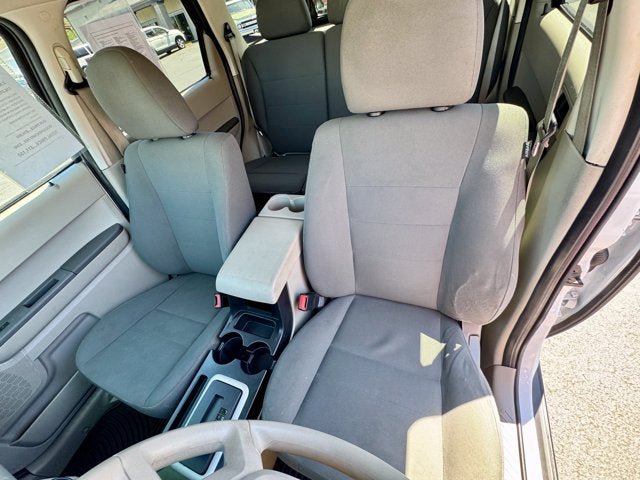 Used 2012 Ford Escape XLS FWD image 11