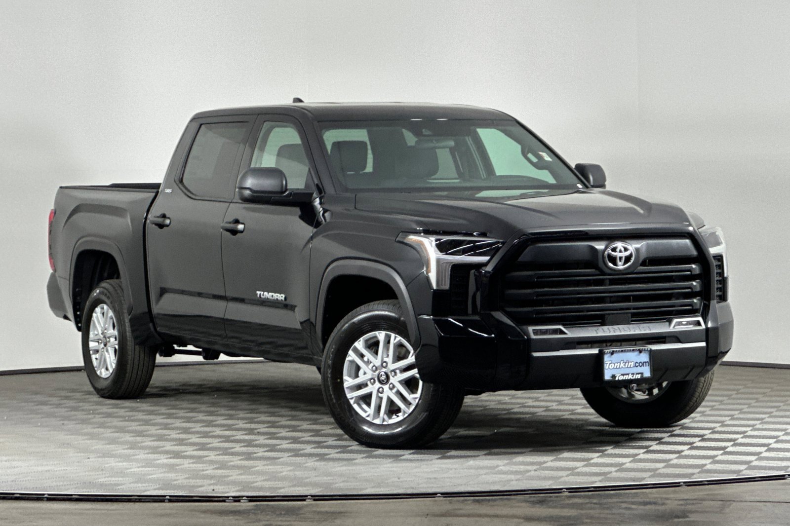 New 2026 Toyota Tundra SR5 image 2