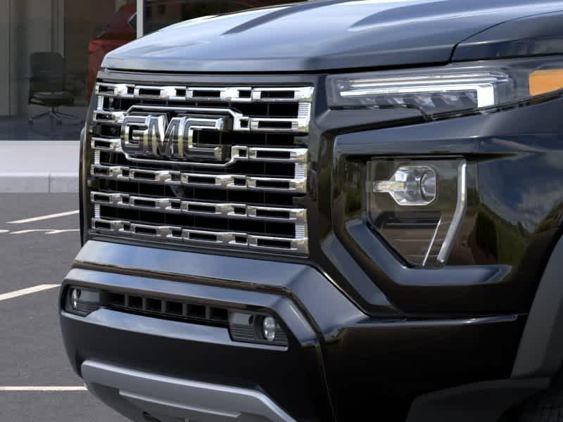 New 2026 GMC Canyon Denali w/ LPO, Denali Black Edition AWD/4WD image 13