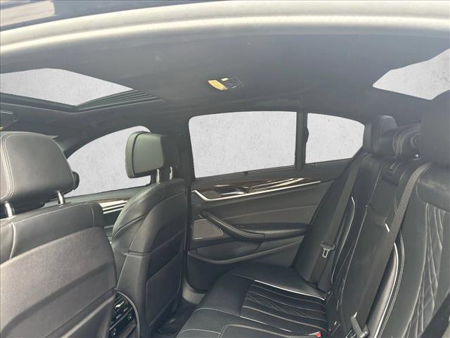 Used 2019 BMW M550i xDrive AWD/4WD image 16
