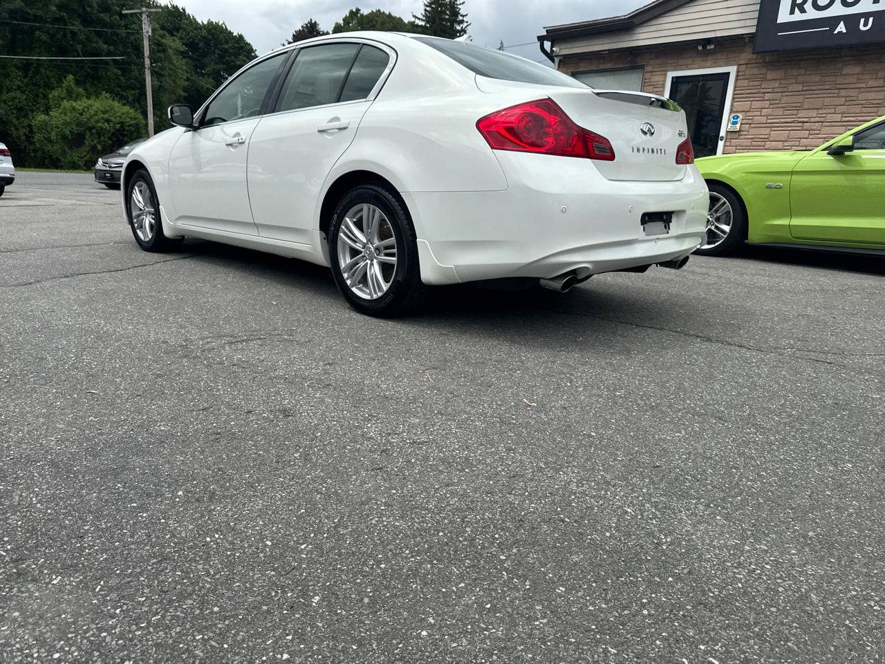 Used 2013 INFINITI G37 x Sedan w/ Premium Pkg AWD/4WD image 12