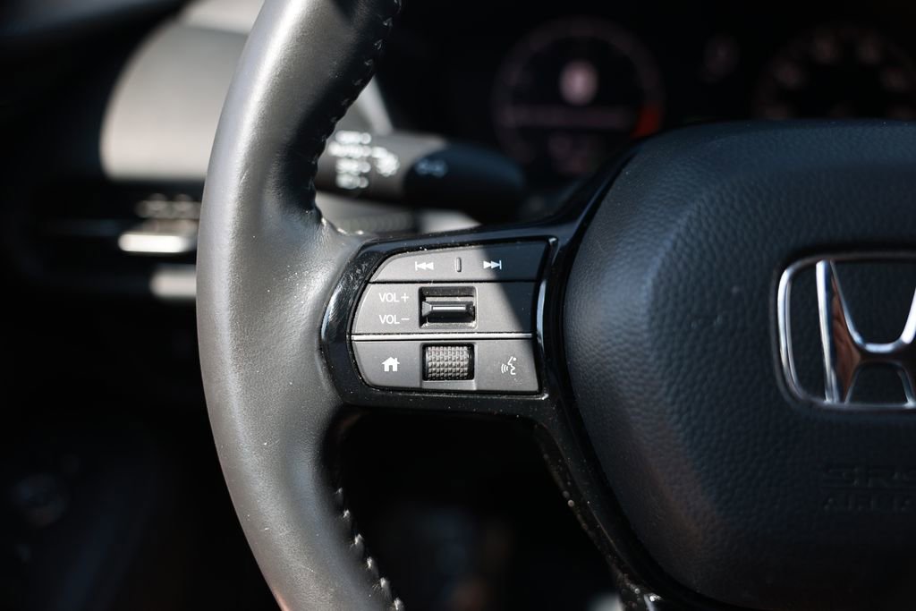 Used 2023 Honda HR-V EX-L image 20
