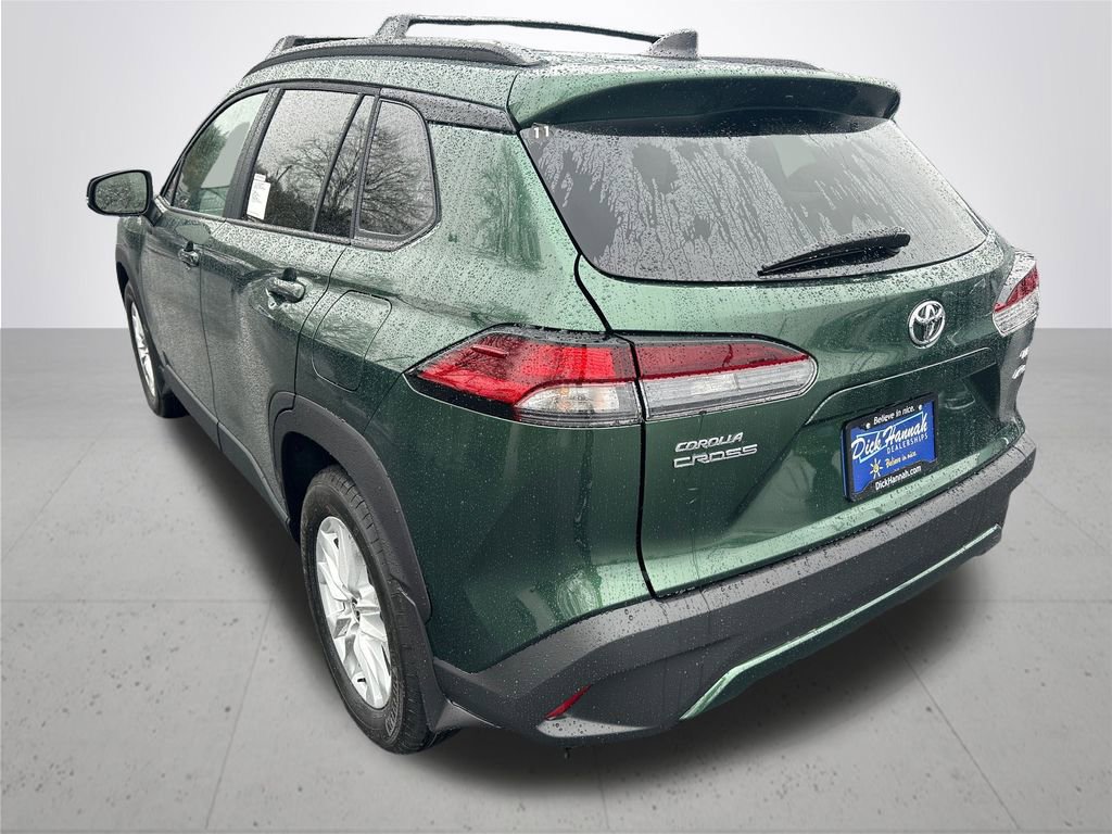 New 2026 Toyota Corolla Cross LE image 9