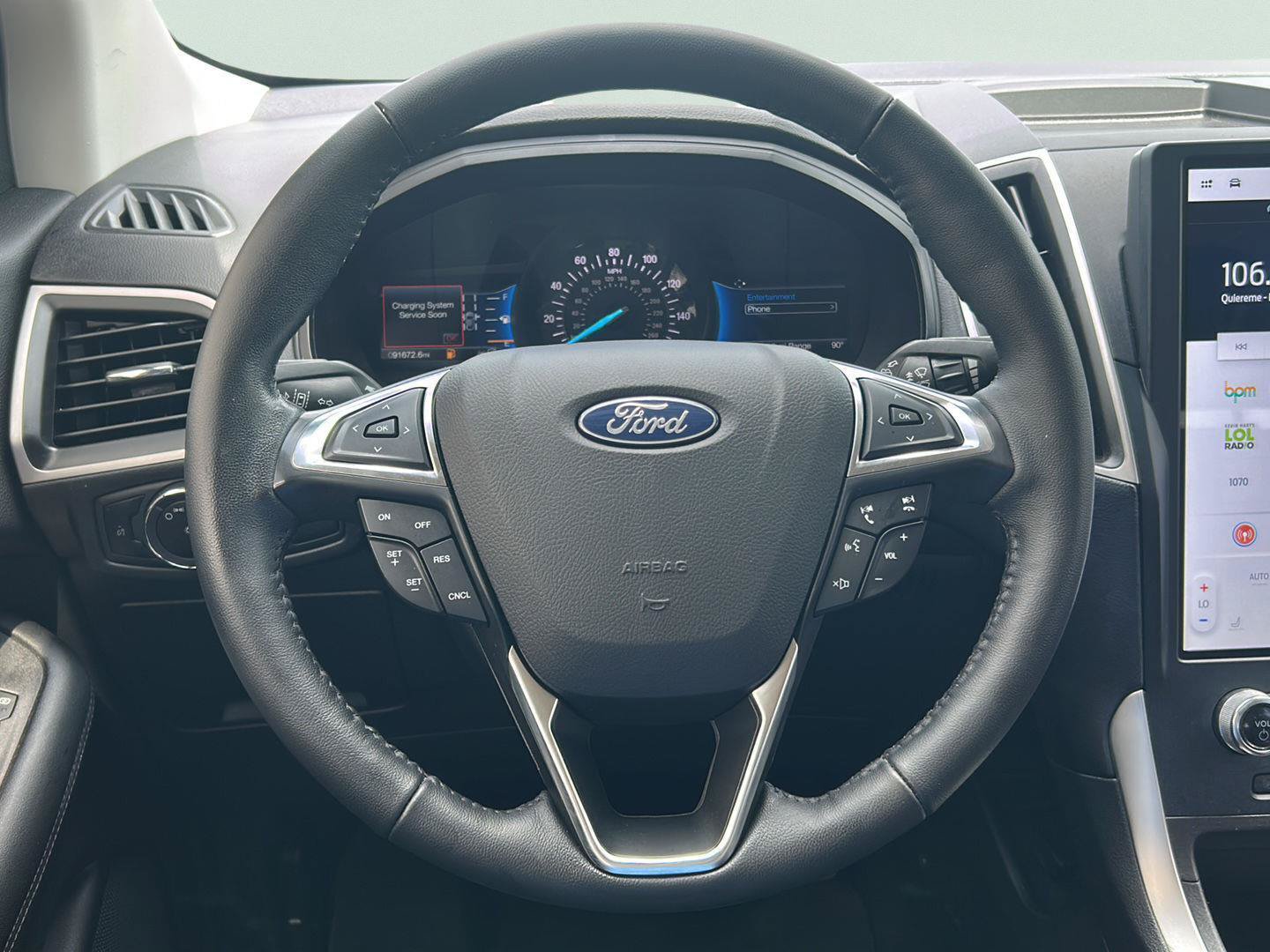 Used 2023 Ford Edge SEL AWD/4WD image 10