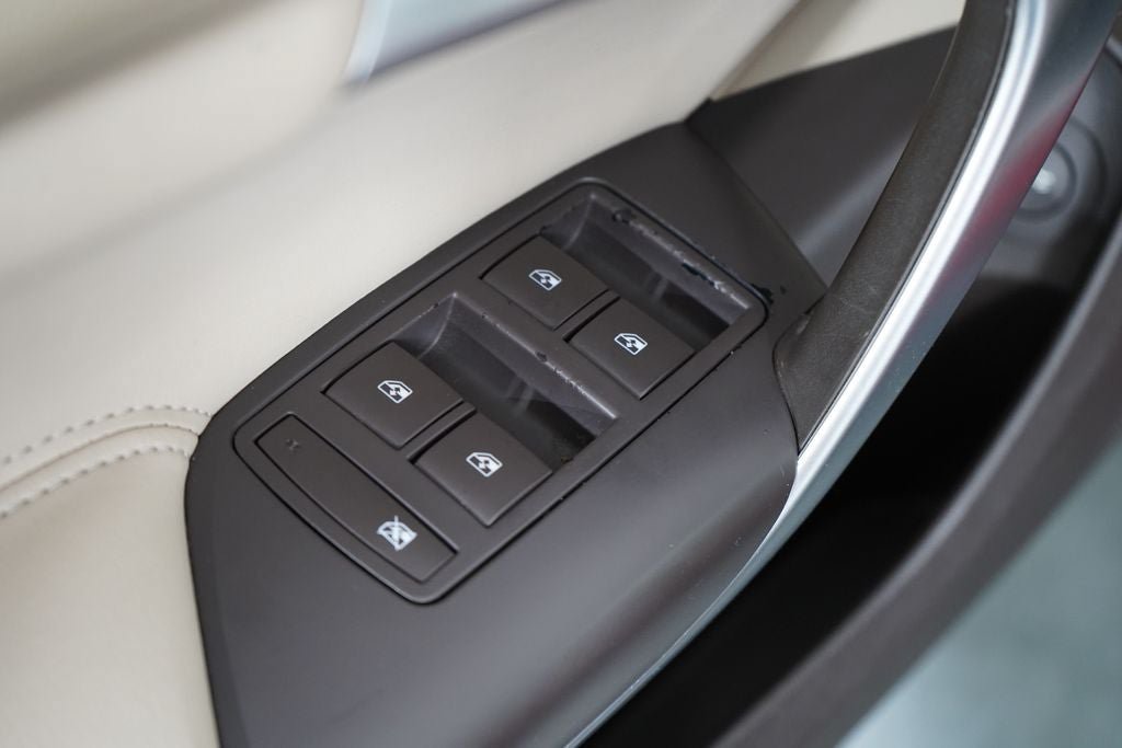 Used 2014 Buick Regal FWD image 26