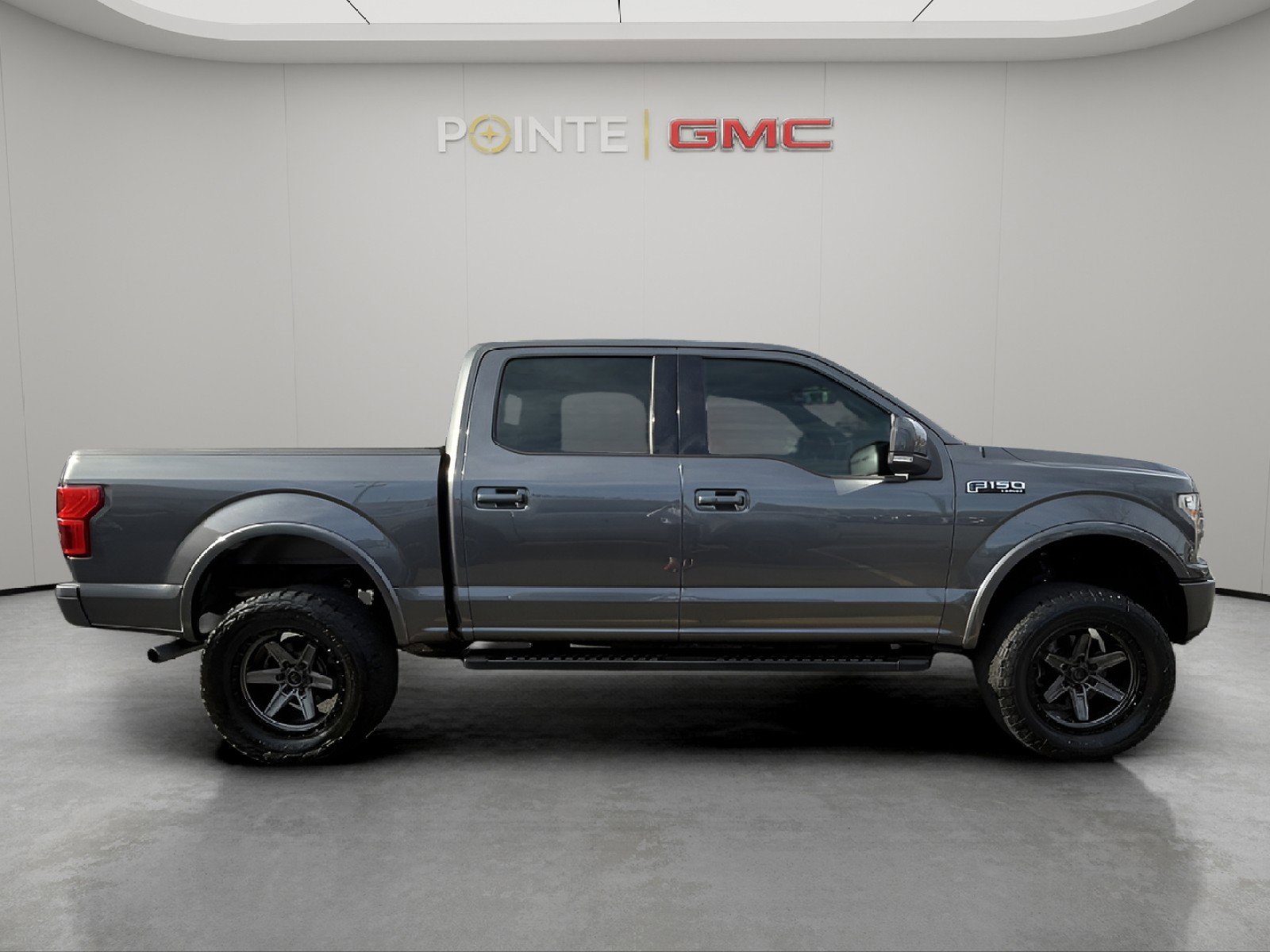 Used 2019 Ford F150 Lariat image 9