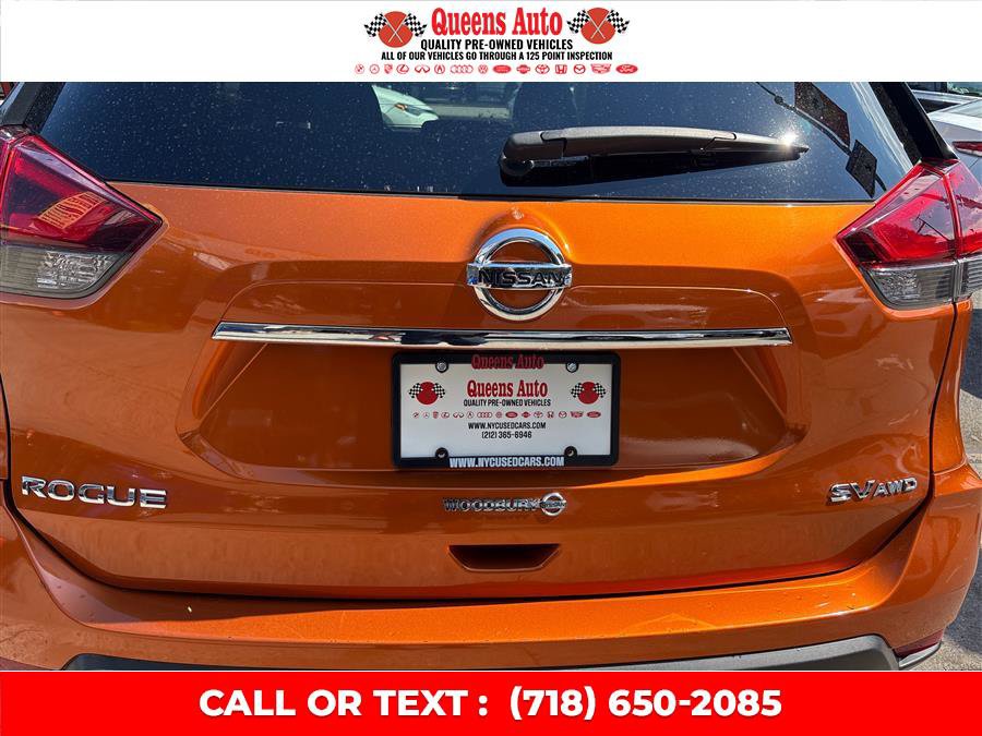 Used 2018 Nissan Rogue SV AWD/4WD image 35