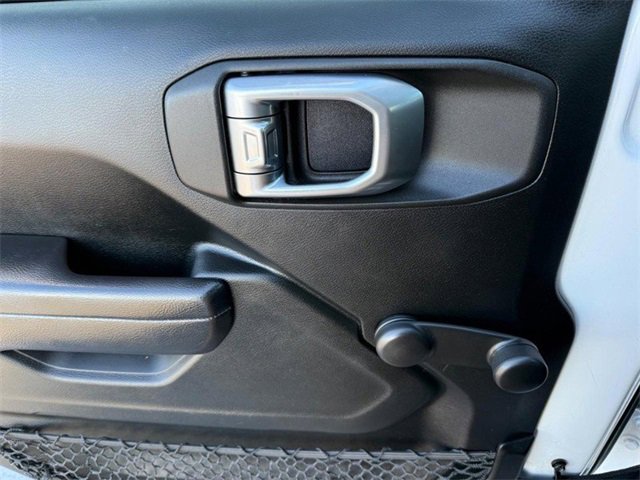 Used 2018 Jeep Wrangler Unlimited Sport image 30