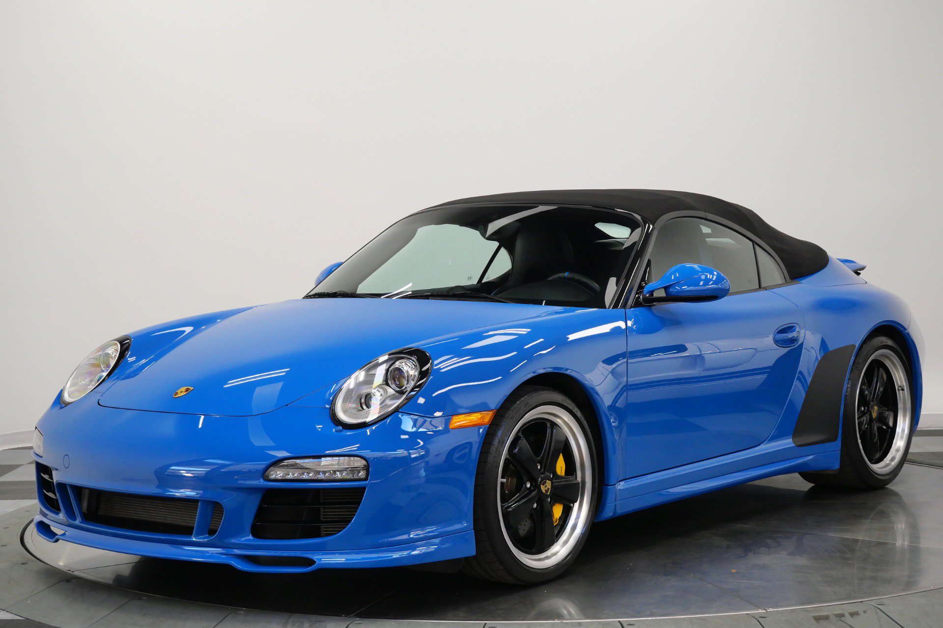 Used 2011 Porsche 911 Speedster RWD image 5