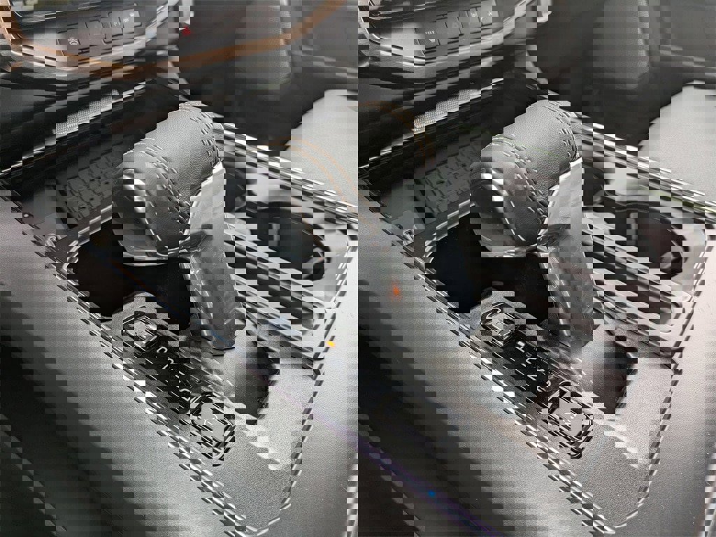 New 2025 Ford F150 Lightning Lariat image 12