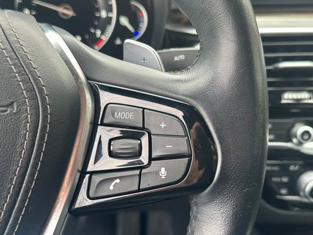 Used 2018 BMW 540i xDrive image 6