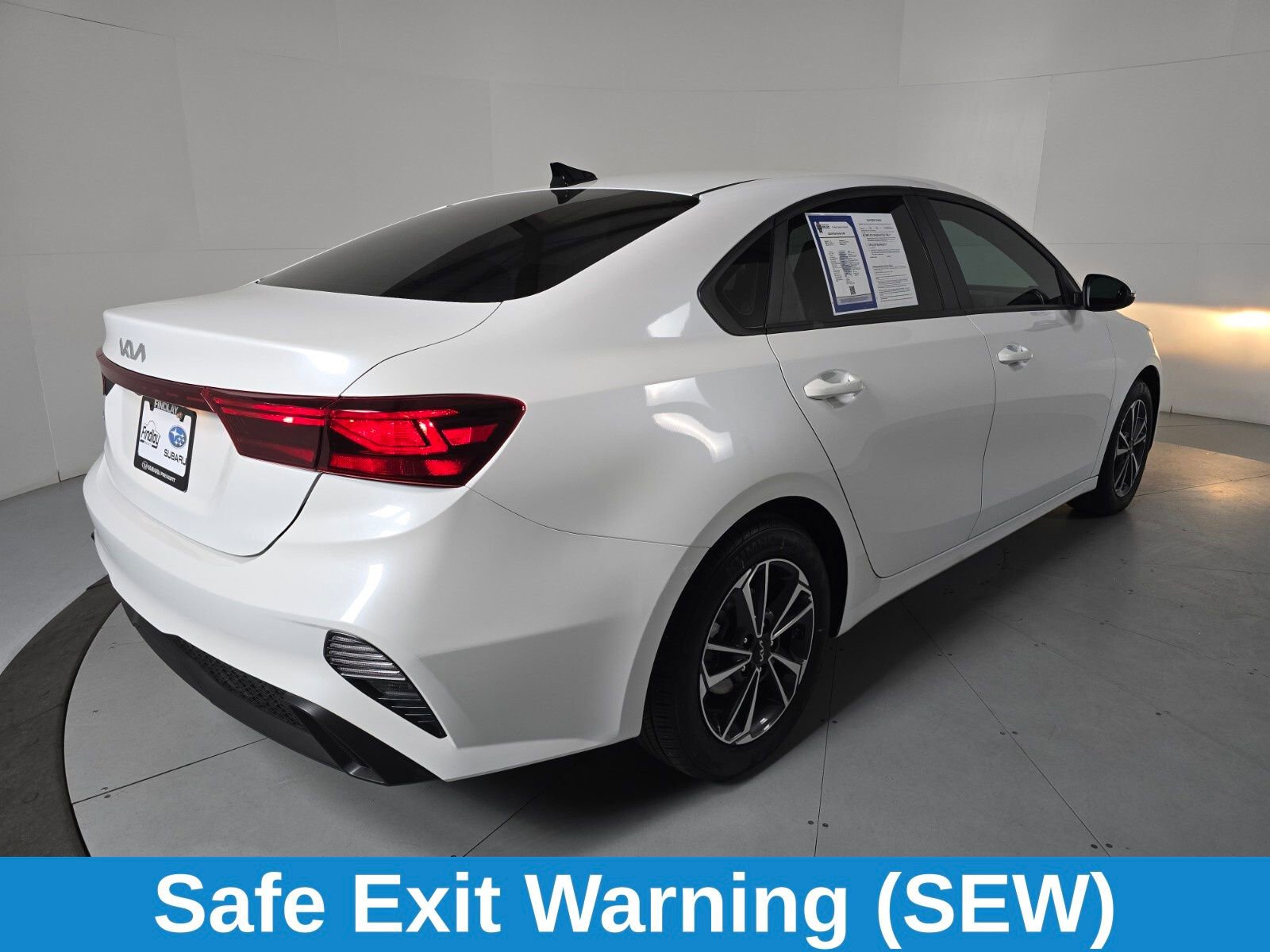 Used 2024 Kia Forte LXS w/ LXS Technology Package image 6