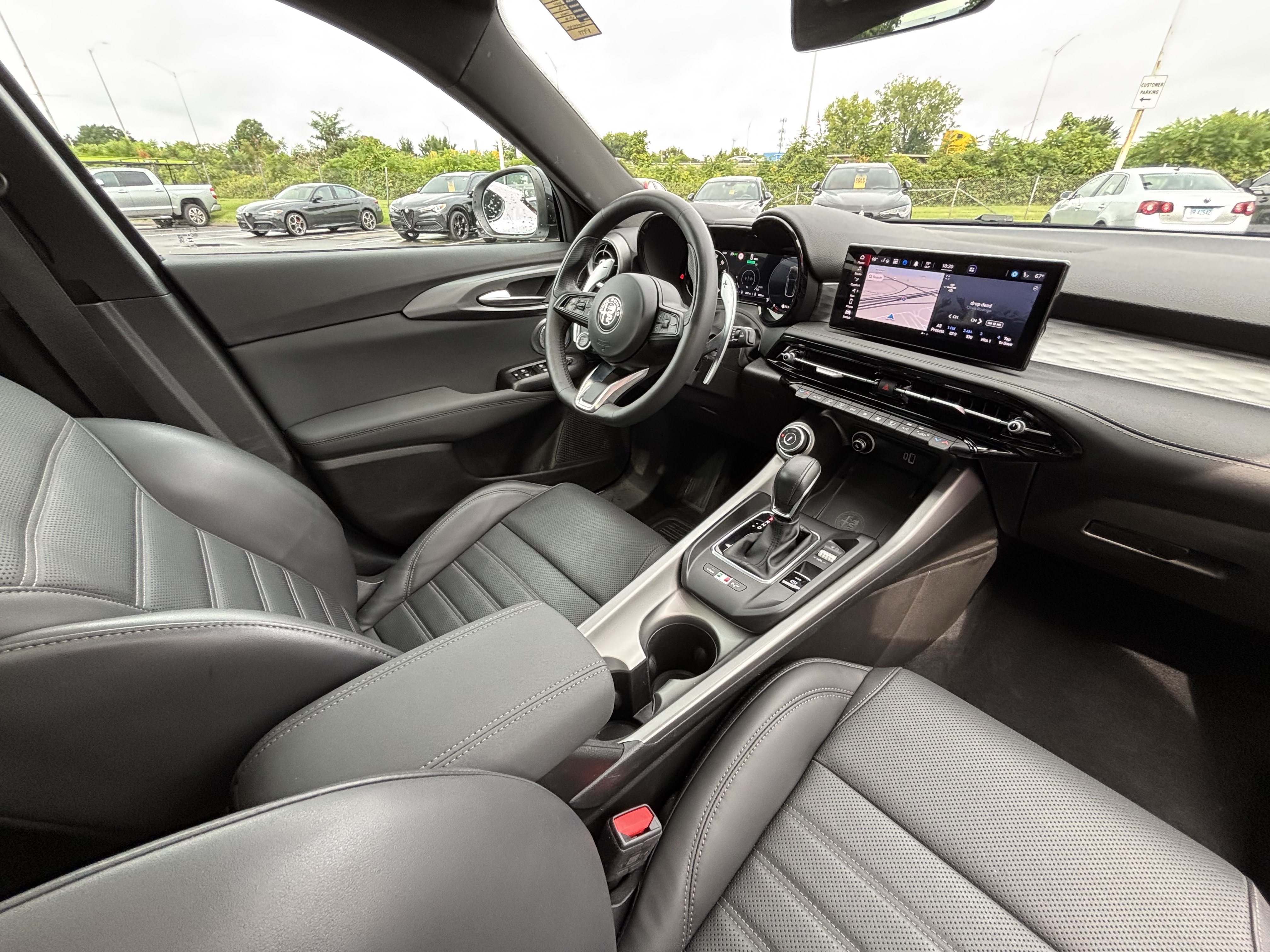 Used 2024 Alfa Romeo Tonale Veloce AWD/4WD image 29
