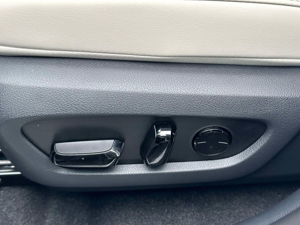 New 2026 Lexus NX 450h+ AWD w/ Luxury Package image 11