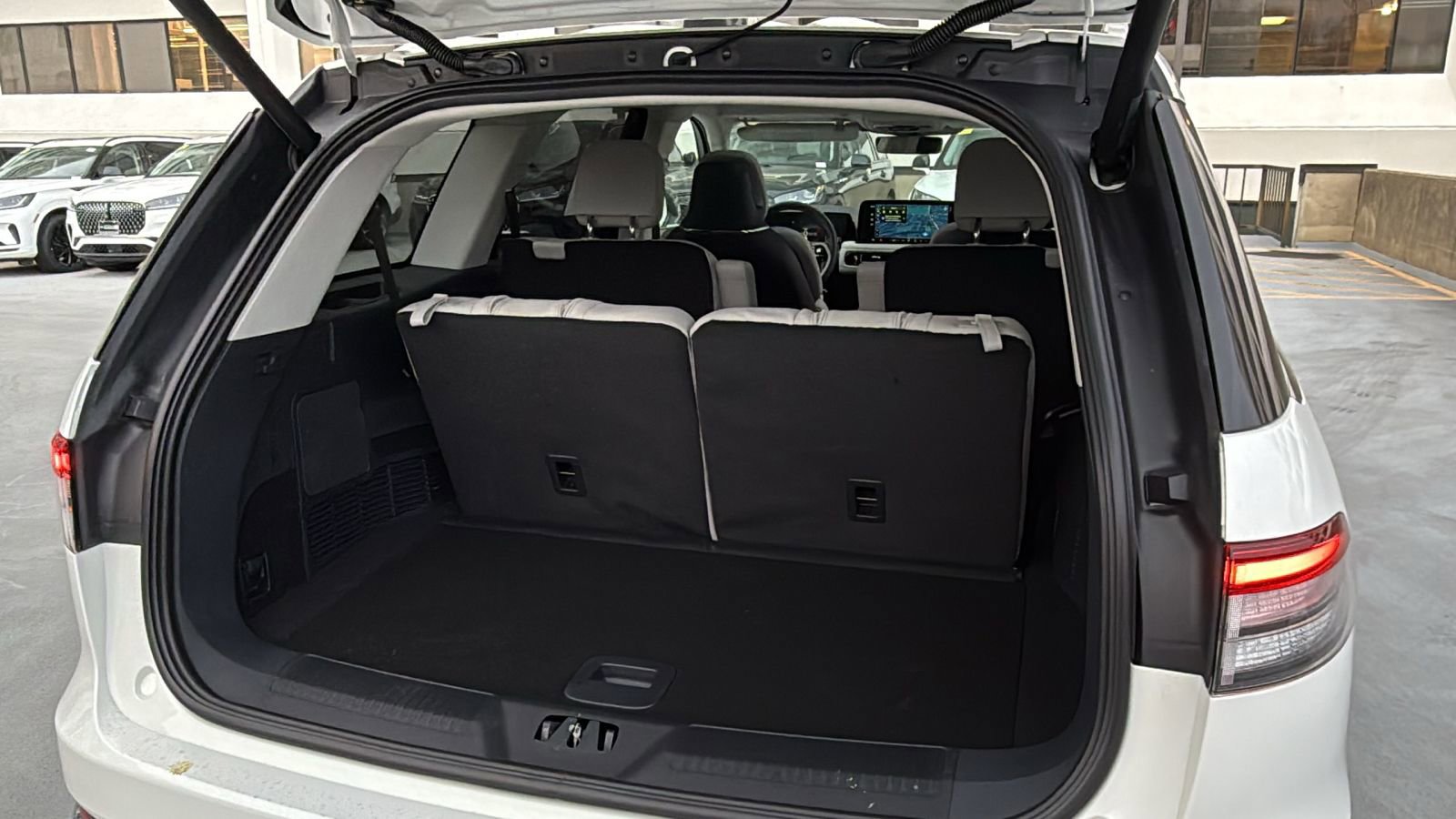 New 2026 Lincoln Aviator Reserve image 14