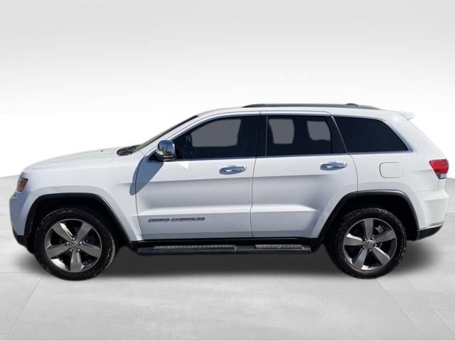 Used 2015 Jeep Grand Cherokee Limited w/ Trailer Tow Group IV image 4