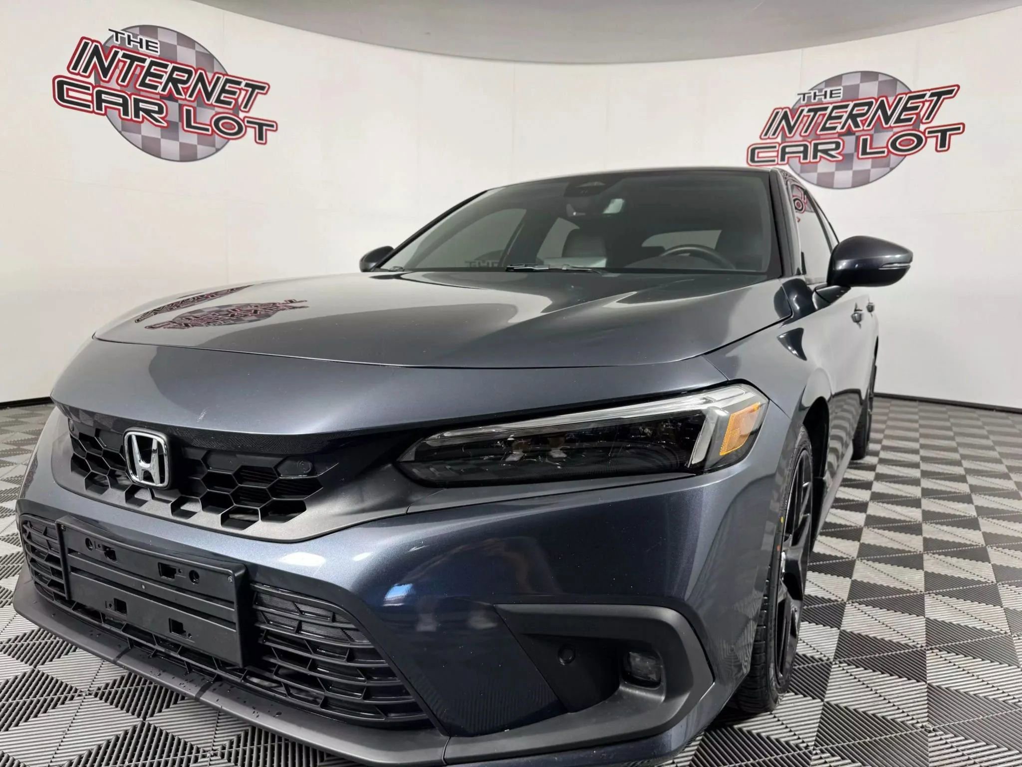 Used 2023 Honda Civic Sport Touring image 3