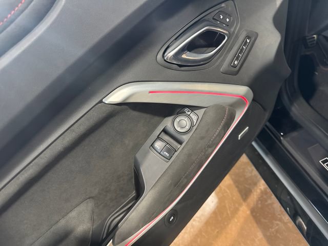 Used 2021 Chevrolet Camaro ZL1 image 13