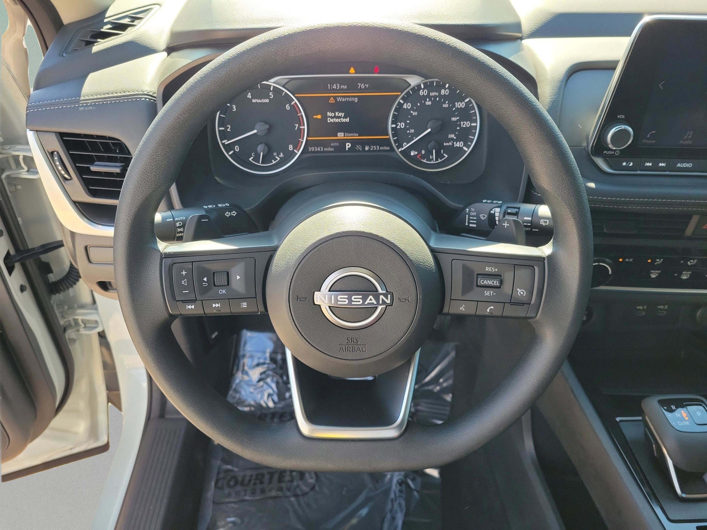 Certified 2024 Nissan Rogue S image 23