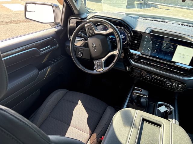 Used 2022 Chevrolet Silverado 1500 RST w/ LPO, Dark Essentials Package AWD/4WD image 18