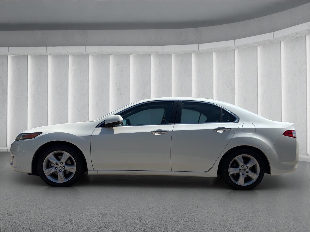 Used 2010 Acura TSX Sedan FWD image 2
