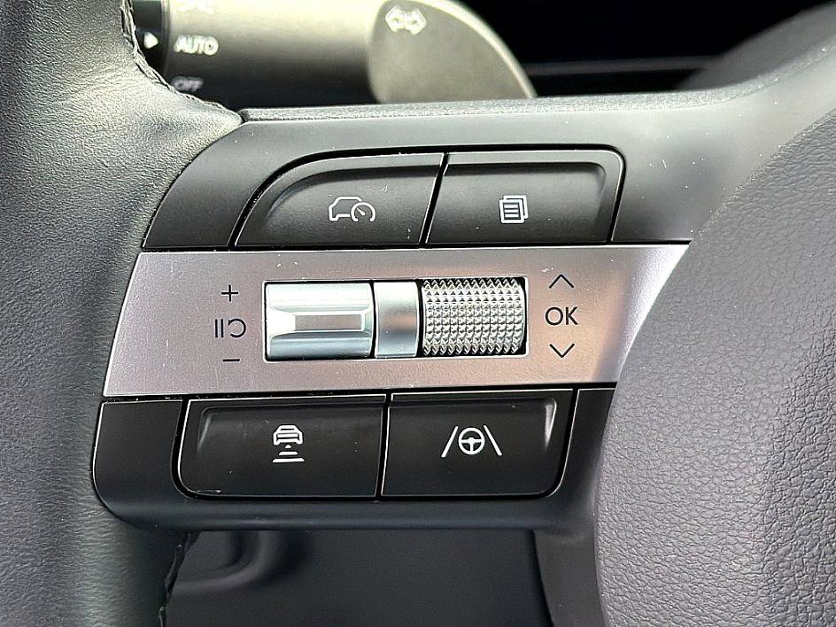 Used 2025 Hyundai Tucson SEL image 16