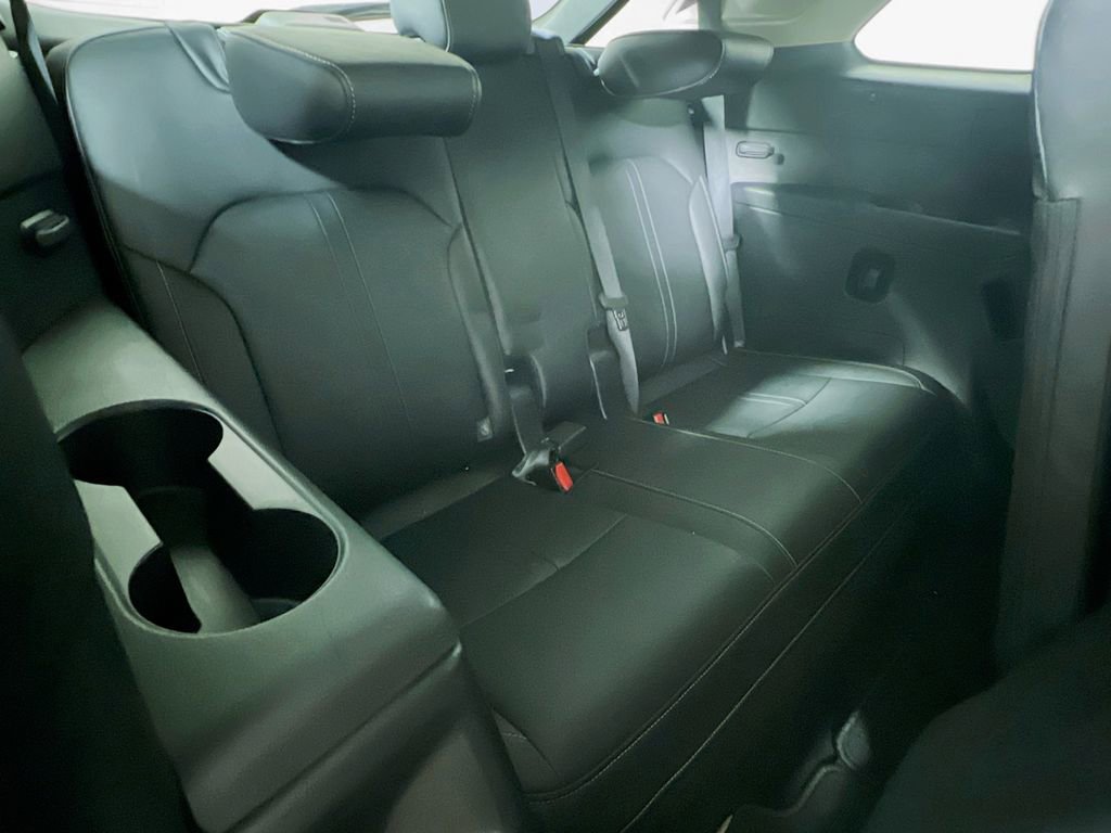 Used 2024 MAZDA CX-90 3.3 Turbo w/ Preferred Plus image 23