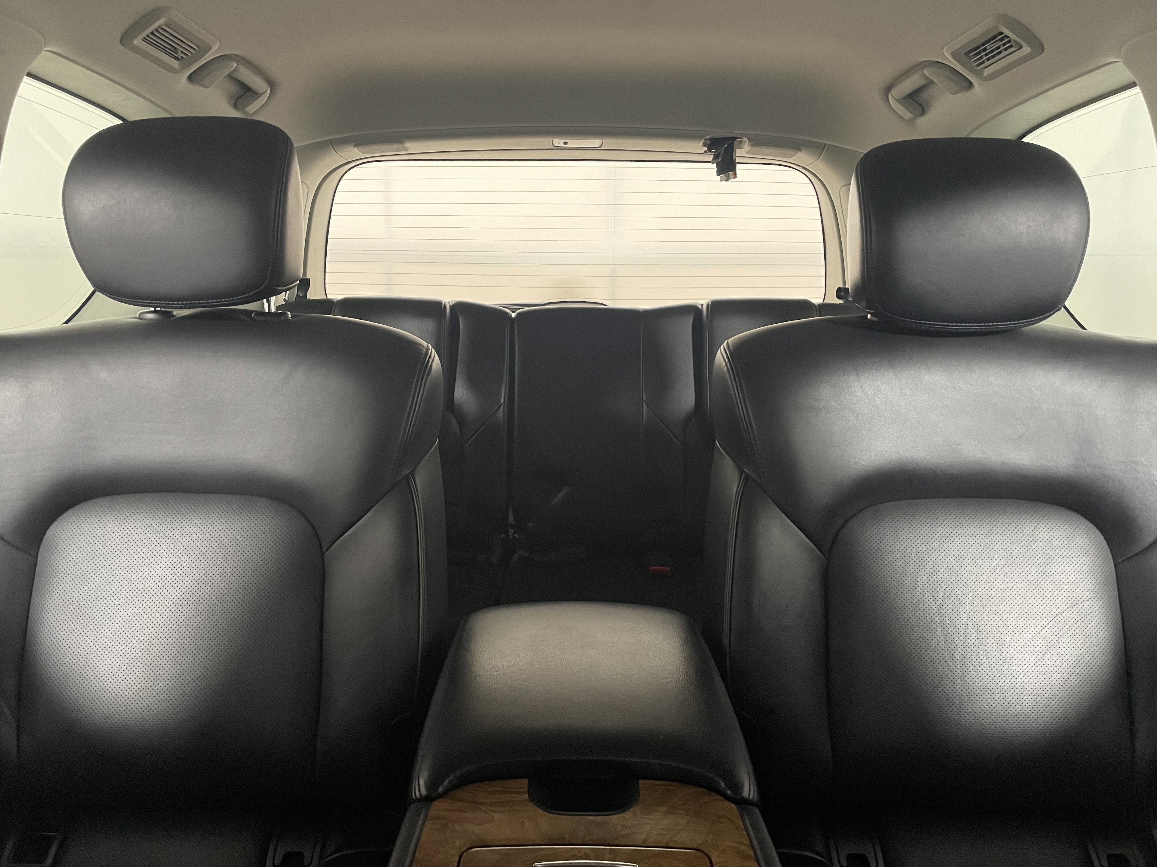 Used 2021 Nissan Armada SL w/ Captain's Chairs Package image 14