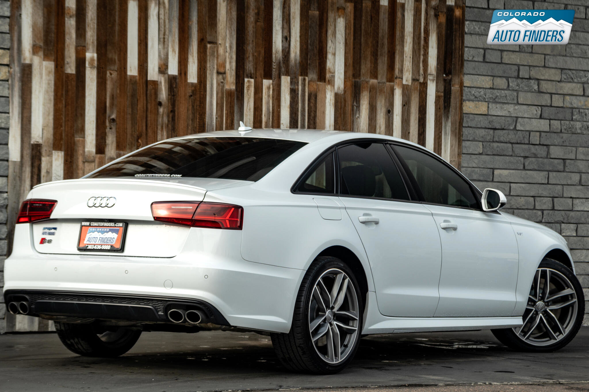 Used 2018 Audi S6 Prestige w/ Prestige Package image 6