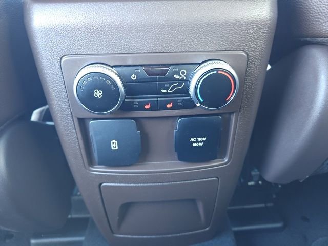 Used 2024 Ford Explorer King Ranch w/ Technology Package image 12