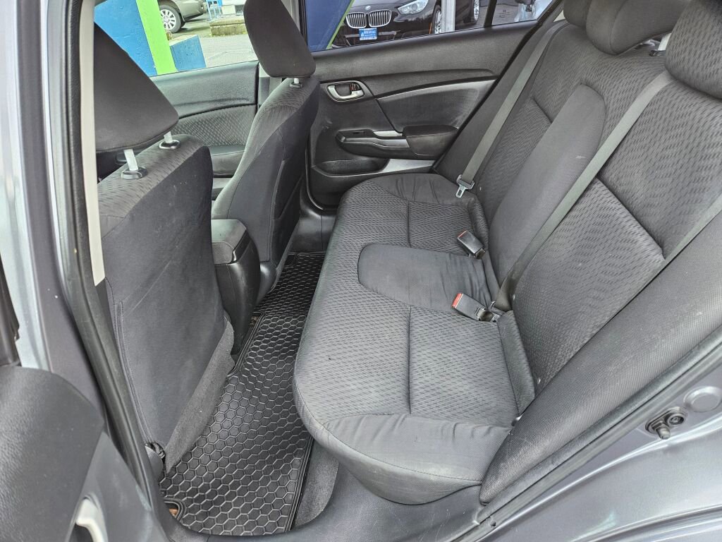 Used 2015 Honda Civic SE image 13