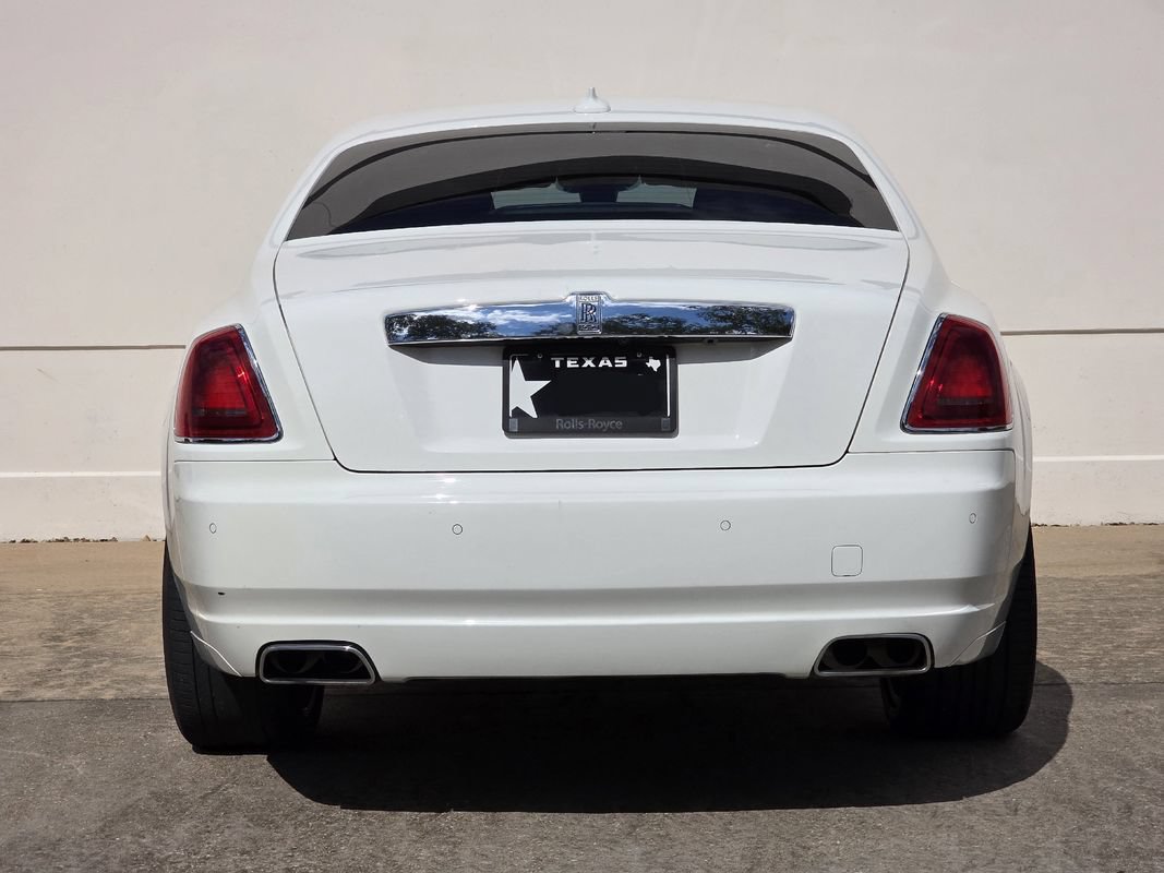 Used 2016 Rolls-Royce Ghost RWD image 5