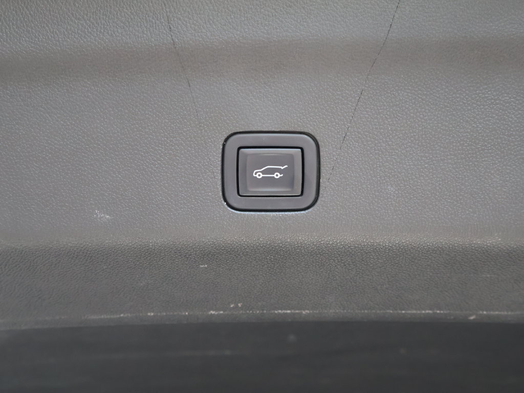 Used 2023 Chevrolet Tahoe High Country AWD/4WD image 20