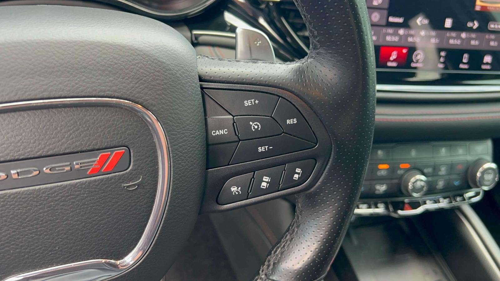 Used 2022 Dodge Durango R/T AWD/4WD image 23