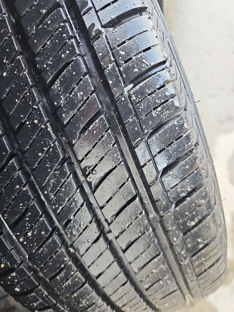 Used 2024 Nissan Versa S w/ S Plus Package image 30