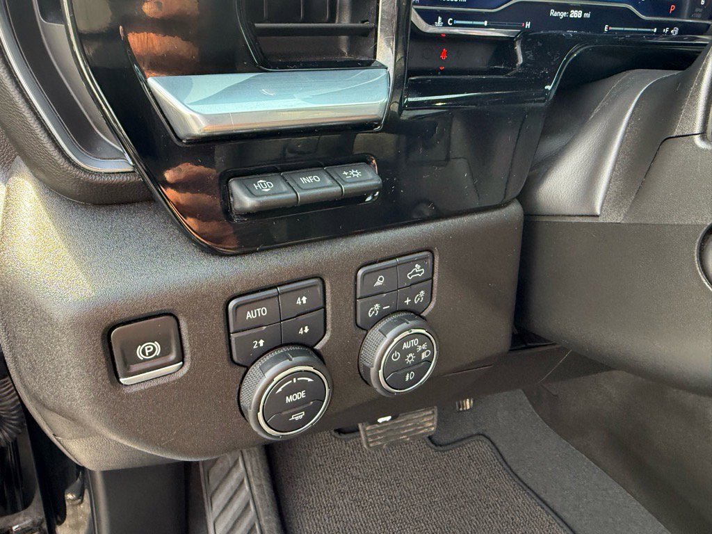 Used 2024 Chevrolet Silverado 1500 High Country w/ Midnight Edition image 20