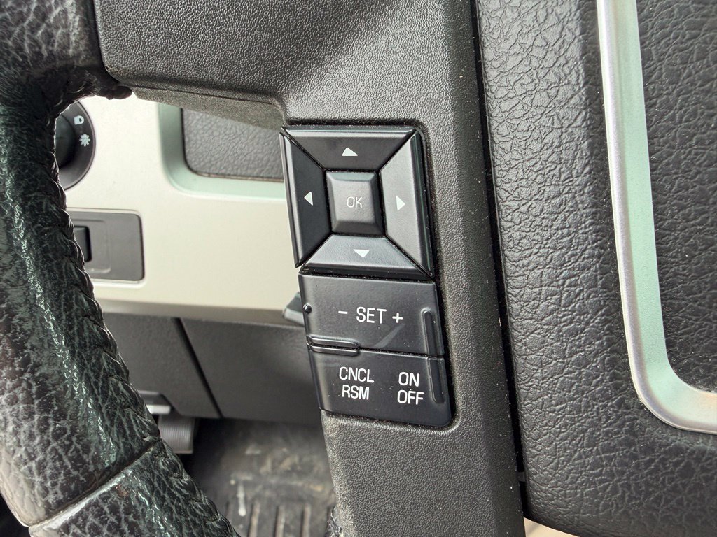 Used 2014 Ford F150 Lariat w/ Equipment Group 502A Luxury AWD/4WD image 14