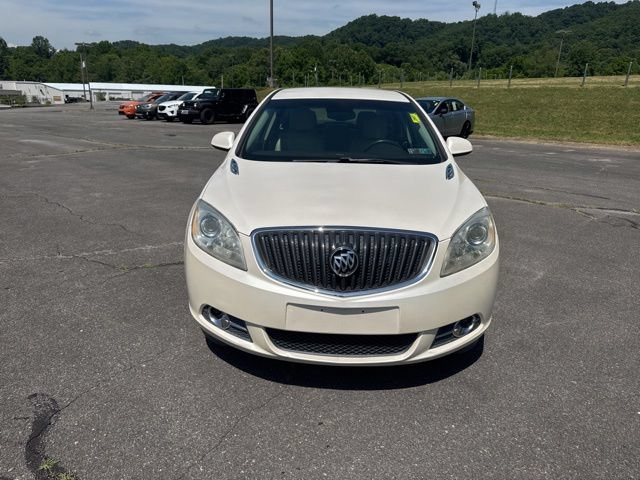 Used 2012 Buick Verano FWD image 3