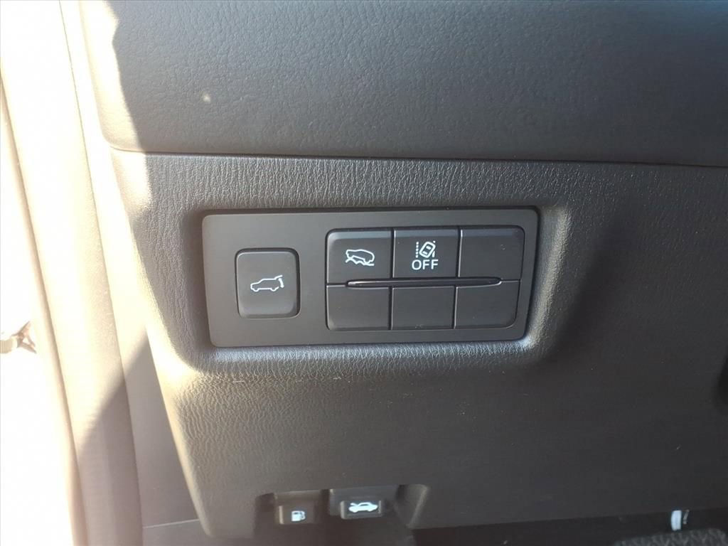 Used 2022 MAZDA CX-5 AWD 2.5 S w/ Preferred Package image 16