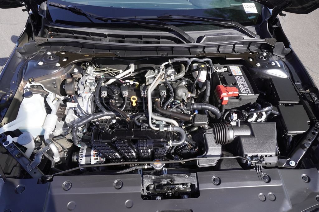 Used 2025 Nissan Altima 2.5 S FWD image 7