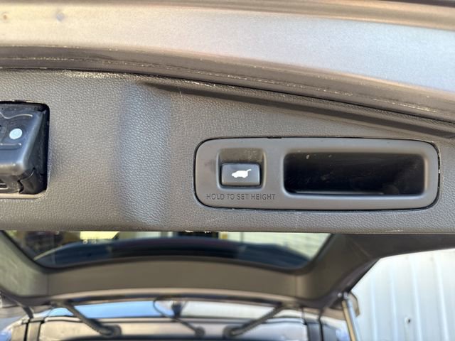 Used 2021 Honda CR-V Touring image 32