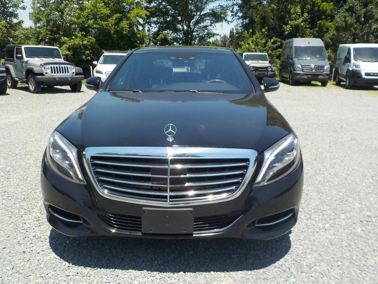 Used 2017 Mercedes-Benz S 550 4MATIC Sedan image 8