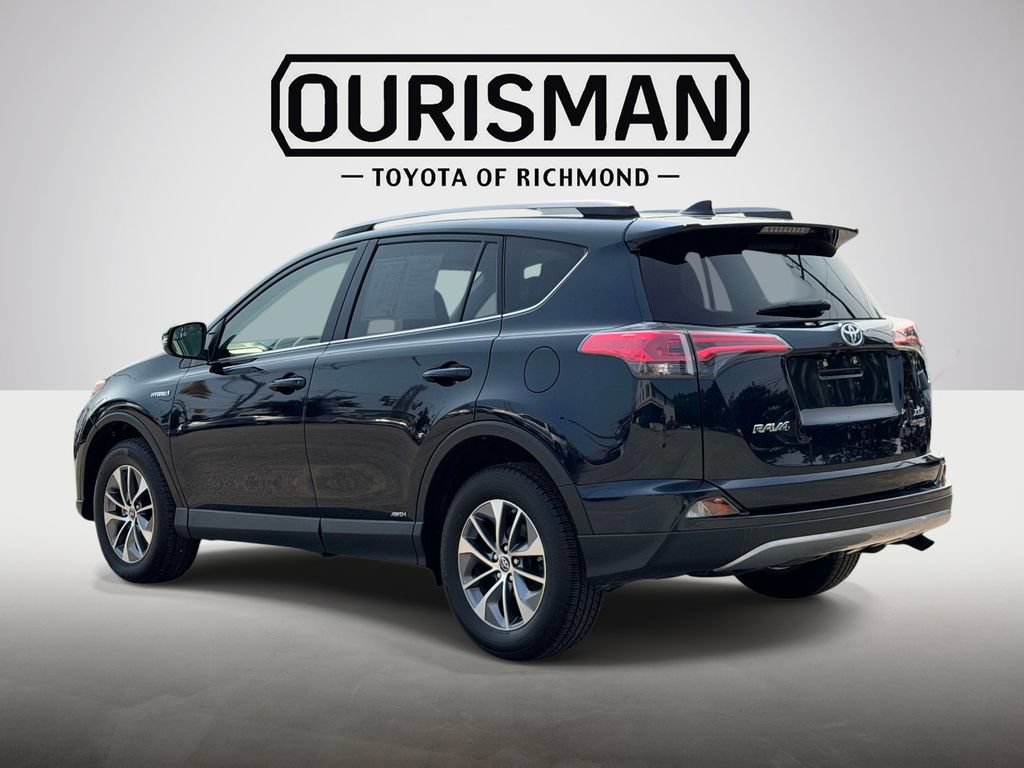 Certified 2017 Toyota RAV4 XLE w/ All Weather Liner Package AWD/4WD image 24