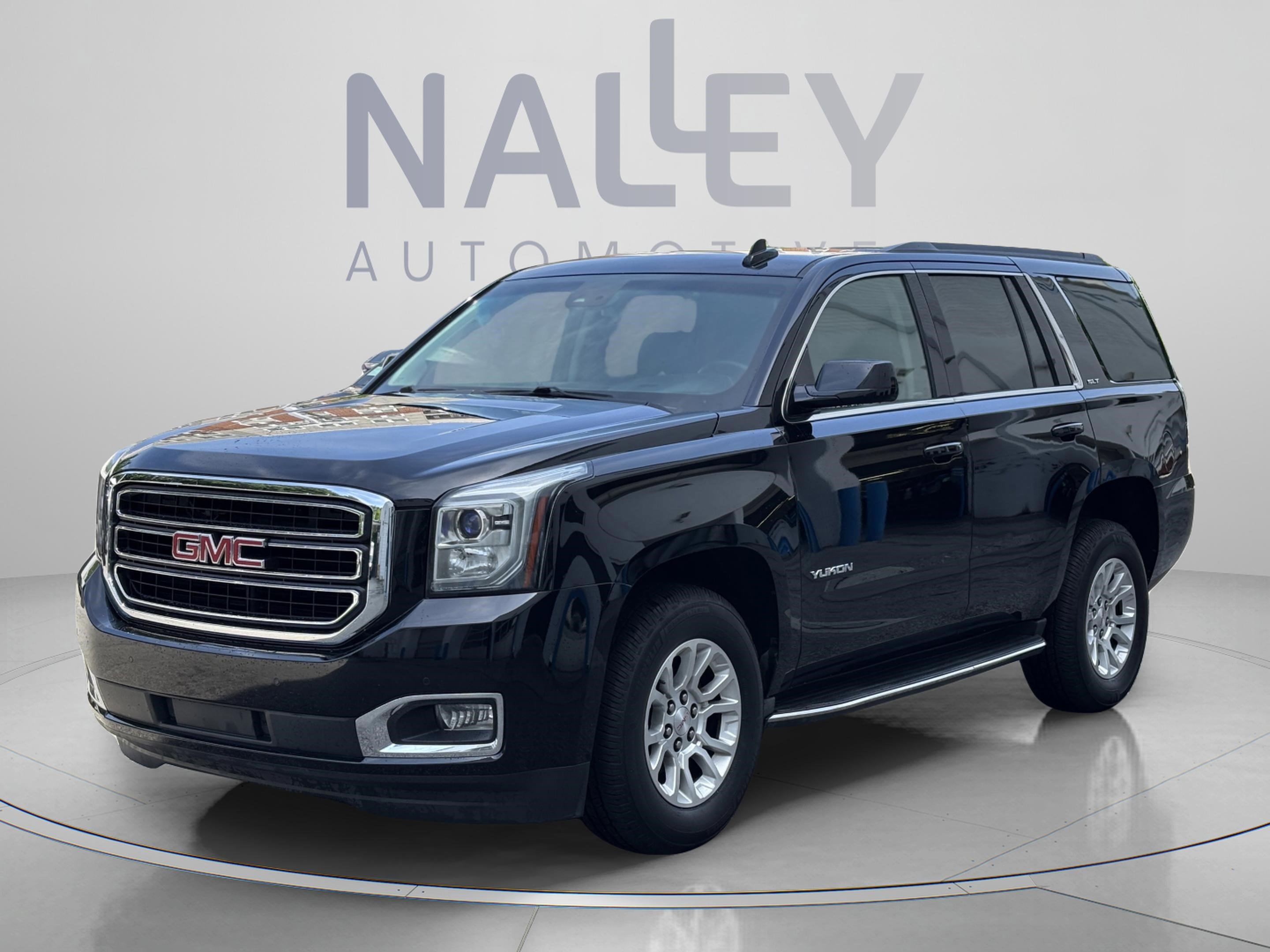 Used 2017 GMC Yukon SLT RWD image 2
