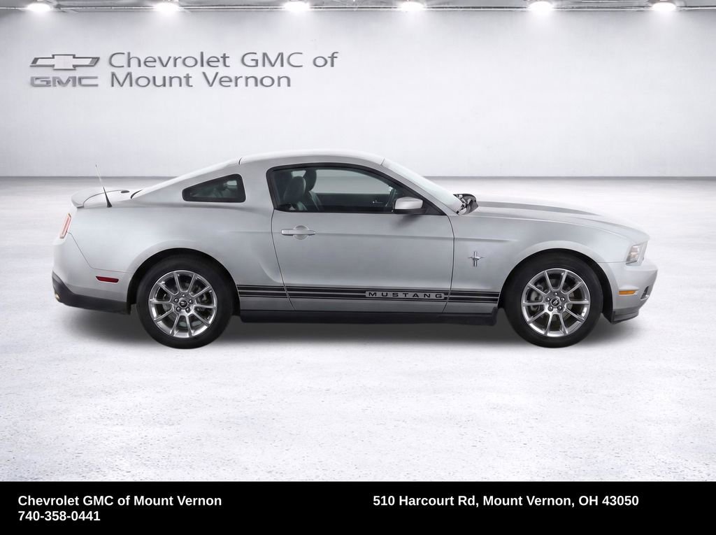 Used 2010 Ford Mustang Premium RWD image 27