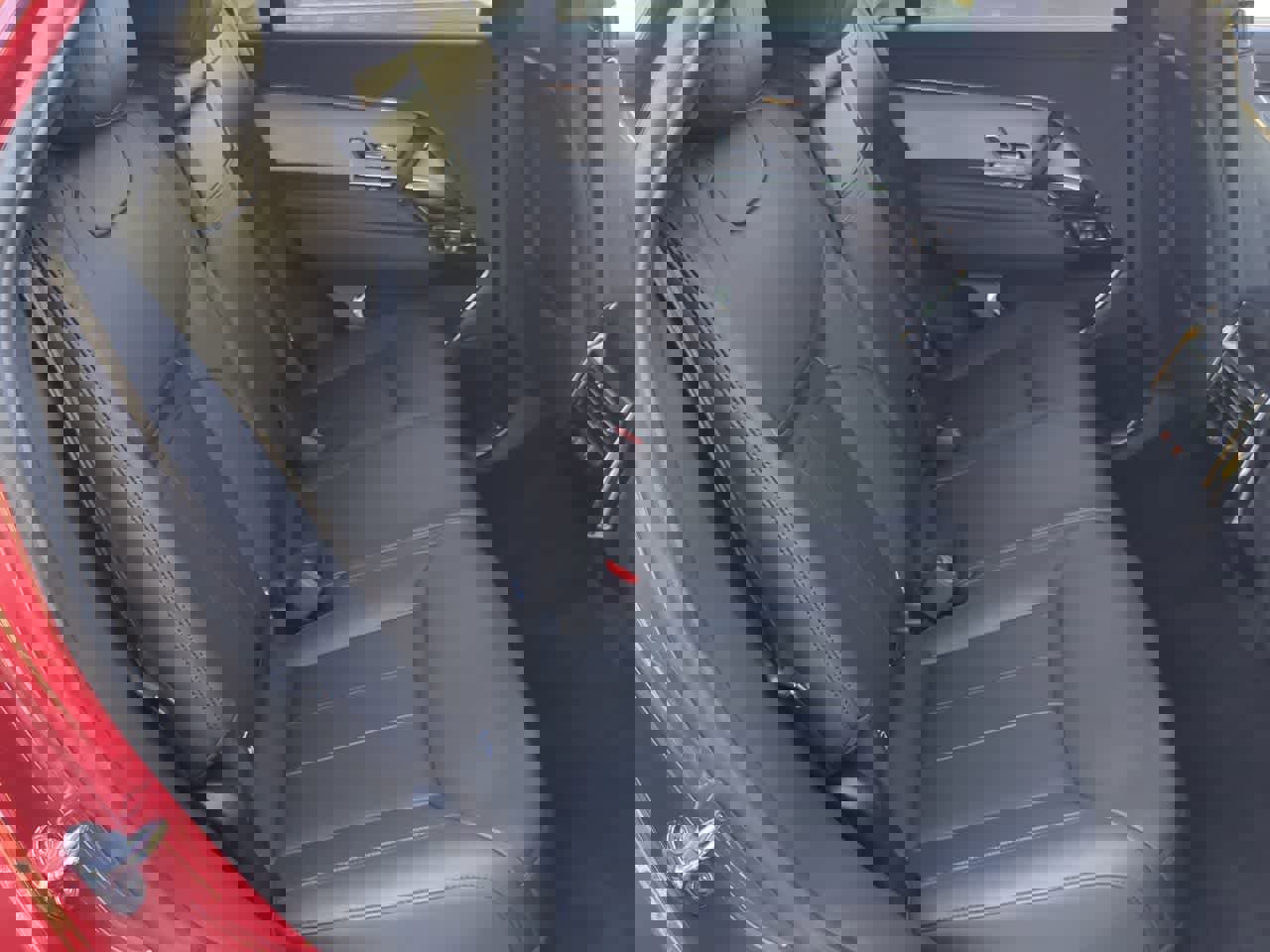 Used 2025 Land Rover Range Rover Sport SE image 22